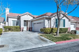 Photo #2: 2273108 Listing 