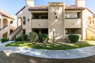 Photo #1: 2273156 Listing 