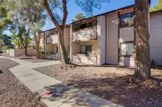 Photo #1: 2273281 Listing