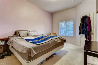 Photo #6: 2273313 Listing