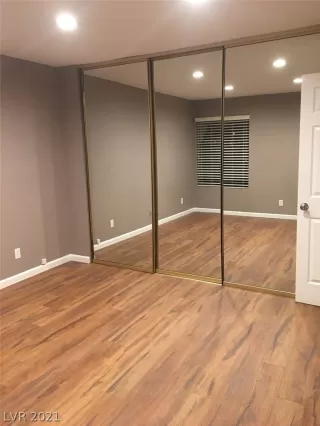 Photo #3: 2273330 Listing 