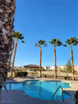 Photo #2: 2273345 Listing 