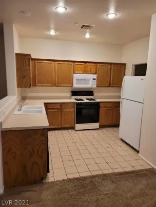 Photo #5: 2273345 Listing 