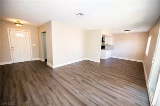 Photo #6: 2273350 Listing 