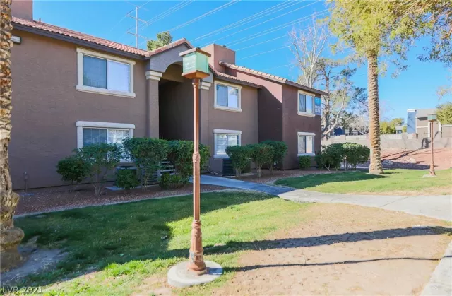 MLS: 2273365 Condo For Sale