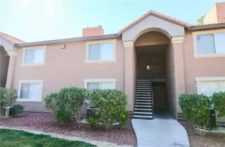 Photo #1: 2273365 Listing