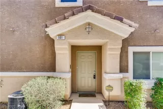 Photo #2: 2273371 Listing