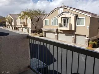 Photo #5: 2273371 Listing