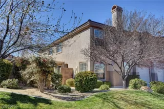 Photo #1: 2273393 Listing