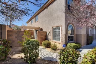 Photo #2: 2273393 Listing