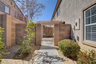 Photo #3: 2273393 Listing