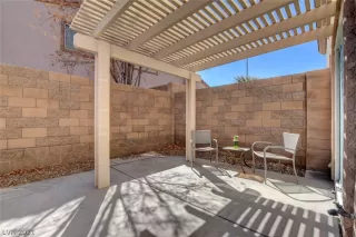 Photo #5: 2273393 Listing