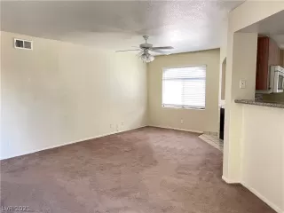 Photo #5: 2273415 Listing 