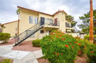 Photo #3: 2273419 Listing