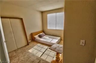 Photo #5: 2273431 Listing 