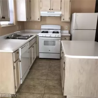 Photo #1: 2273457 Listing 