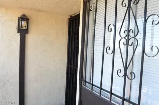 Photo #2: 2273559 Listing