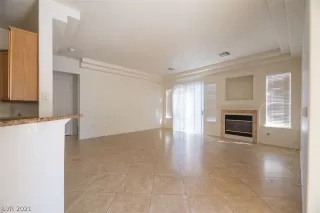 Photo #2: 2273561 Listing