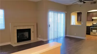 Photo #1: 2273567 Listing 