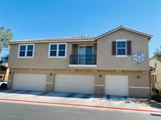 Photo #1: 2273603 Listing