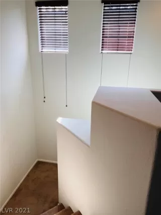 Photo #3: 2273603 Listing