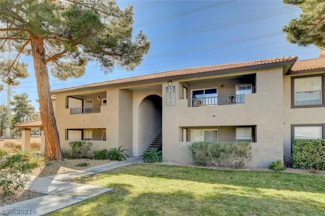 MLS: 2273635 Condo For Sale