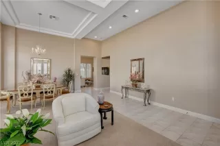 Photo #6: 2273636 Listing 