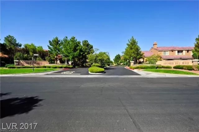 MLS: 2273675 Condo For Sale