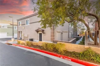 Photo #2: 2273681 Listing 