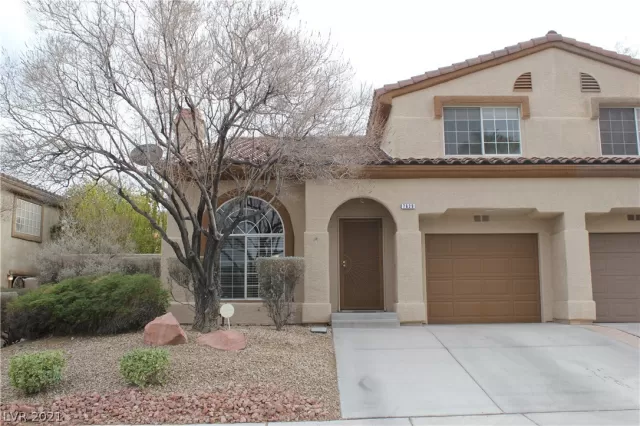 MLS: 2273684 Condo For Sale