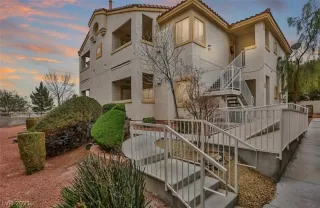 Photo #2: 2273710 Listing 