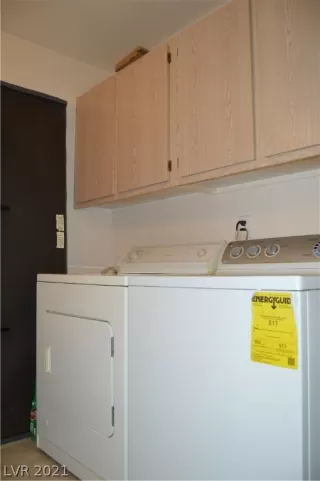 Photo #3: 2273725 Listing