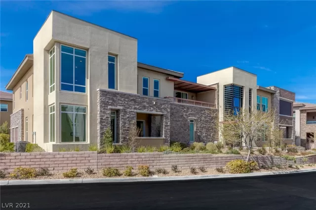 MLS: 2273739 Condo For Sale