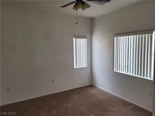 Photo #5: 2273767 Listing 