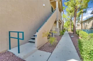 Photo #1: 2273768 Listing