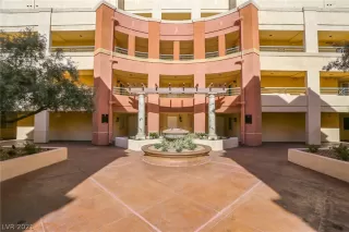 Photo #1: 2273769 Listing