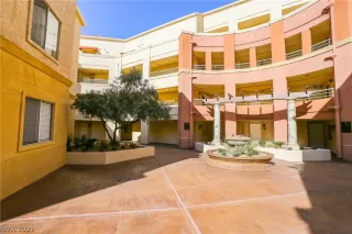 Photo #2: 2273769 Listing