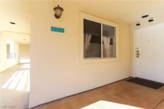 Photo #4: 2273769 Listing