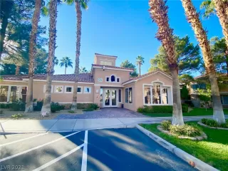 Photo #1: 2273799 Listing 