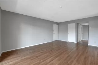 Photo #6: 2273804 Listing 