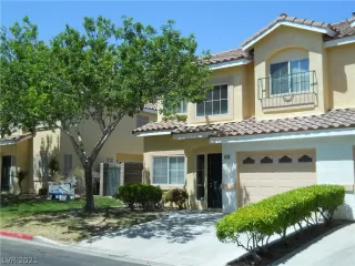 Photo #1: 2273818 Listing 