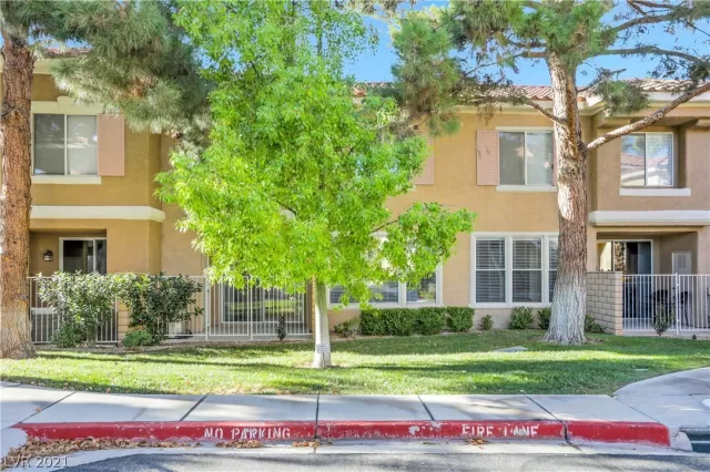 MLS: 2273832 Condo For Sale