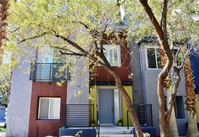 MLS: 2273835 Condo For Sale