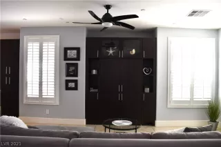 Photo #4: 2273835 Listing