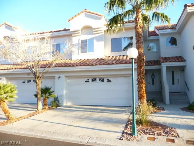 MLS: 2273871 Condo For Sale