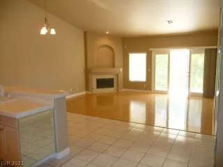 Photo #2: 2273871 Listing 