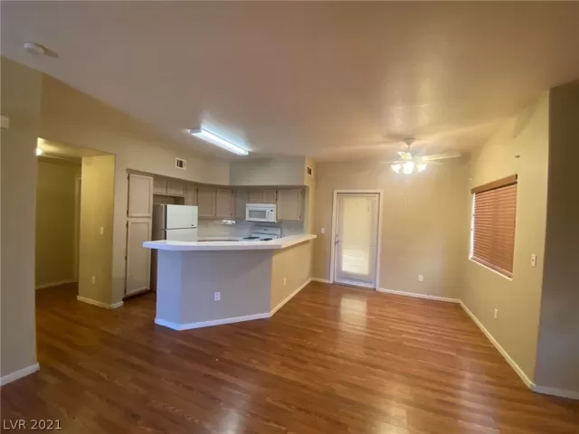 MLS: 2273887 Condo For Sale