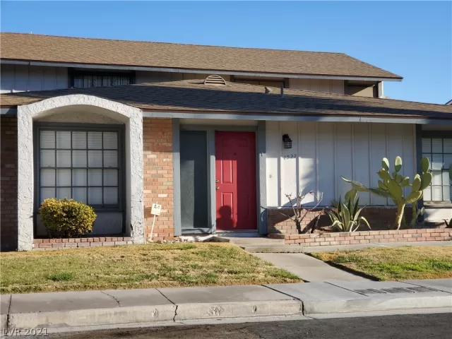 MLS: 2273937 Condo For Sale