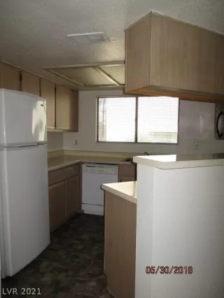 Photo #5: 2273952 Listing 