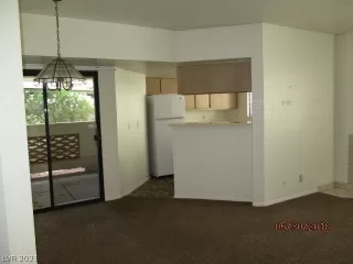 Photo #6: 2273952 Listing 